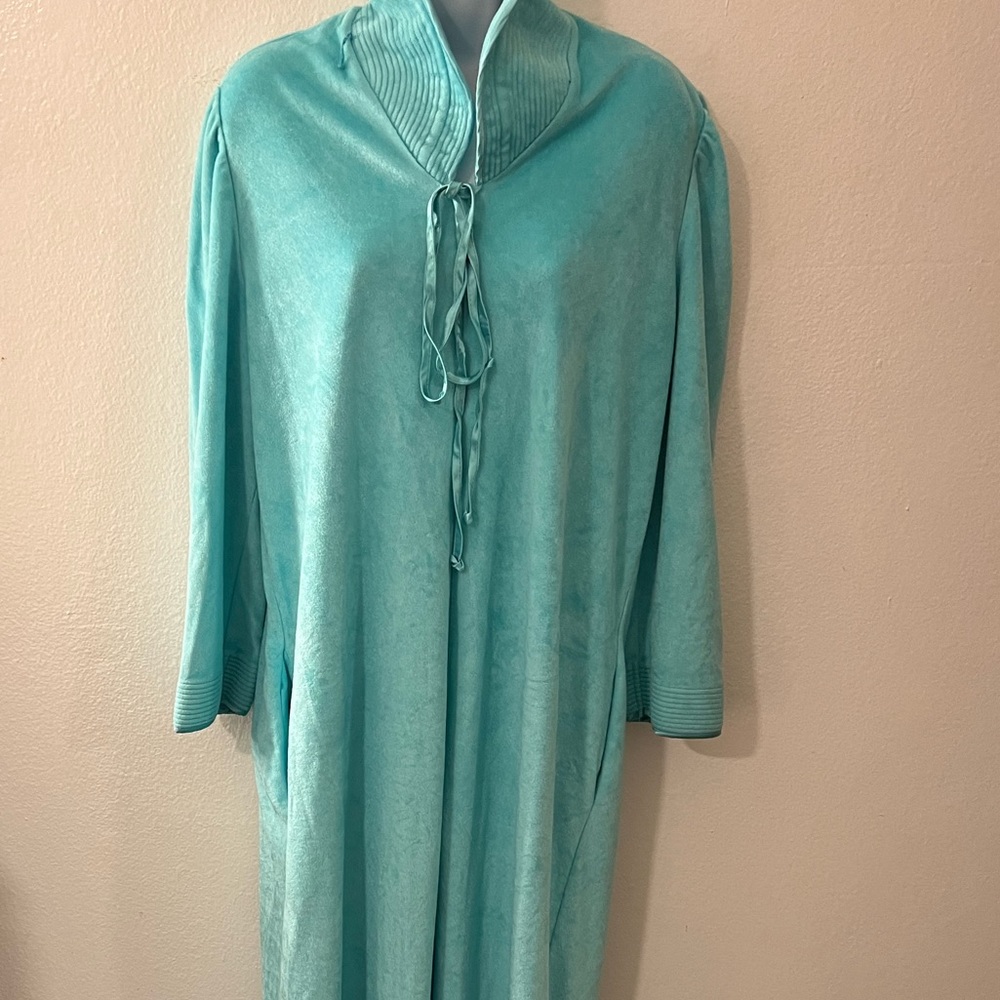 Vintage Vandemere Turquoise Velour Nightgown Long Sleeve Robe 2 Pockets Size L